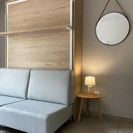 Apartment Les Locations Cinaureva « Le Petit Nid De L'argentiere » La Londe-les-Maures