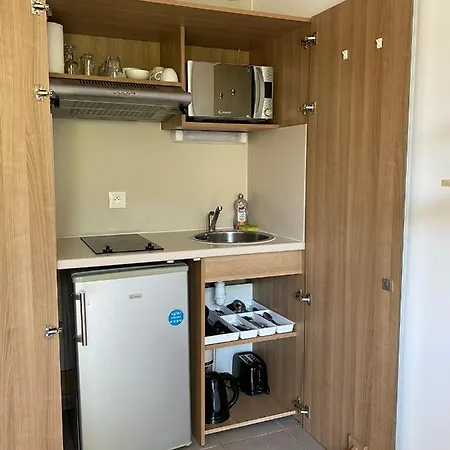 Apartment Les Locations Cinaureva « Le Petit Nid De L'argentiere » La Londe-les-Maures
